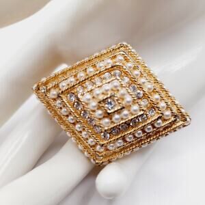 Vintage Rhinestone Faux Pearl Diamond Shaped Brooch Gold Tone Pin - 2 1/4 Inches